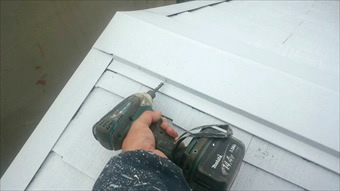 アパート　コロニアル屋根塗装　棟押さえ補強