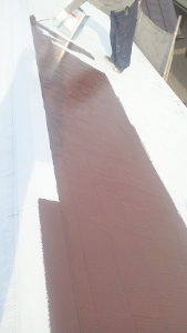 スレート屋根　遮熱塗装　中塗り
