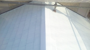 １階屋根　遮熱塗装