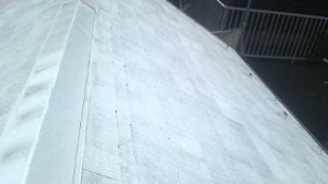 屋根　ガイナ塗装　下塗り２回目４