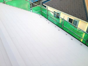３Fの屋根塗装　ガイナ