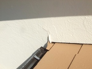 外壁サイディング　ひび割れ補修②