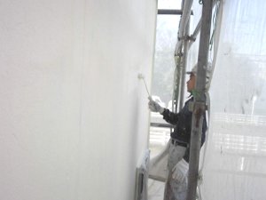 外壁サイディング塗装　ガイナ　上塗り（東面）