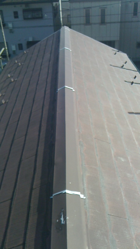 屋根塗装　コーキング