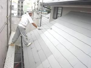 瀬谷区　屋根塗装　ガイナ２