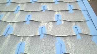 屋根　ガイナ塗装