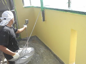ジョリパット壁　汚れ防止塗装３