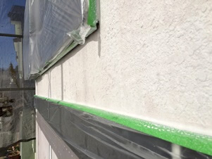 外壁塗装　幕板上　止水処理